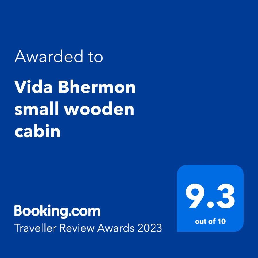 Vida Bhermon 2, One Small Wooden Cabin Majdal Shams Eksteriør billede
